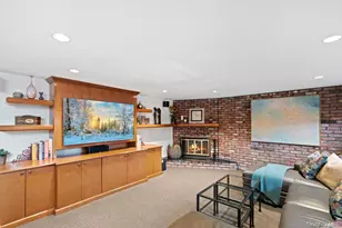 31 Prescott Pl, Old Bethpage, NY 11804 - Photo 29