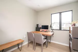 3000 Holiday Park Dr, Merrick, NY 11566 - Photo 13