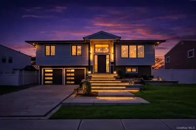 3000 Holiday Park Drive, Merrick, NY 11566 - Photo 29