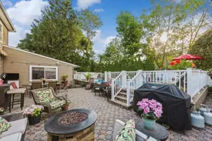 32 Return Ln, Levittown, NY 11756 - Photo 21