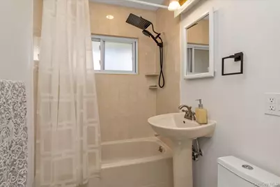 32 Return Lane, Levittown, NY 11756 - Photo 13