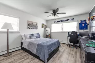 32 Return Ln, Levittown, NY 11756 - Photo 11