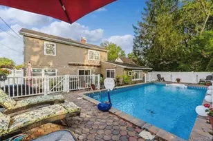 32 Return Ln, Levittown, NY 11756 - Photo 25