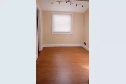 [Address not provided], Lindenhurst, NY 11757 - Photo 5