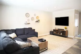 22 Berkshire Rd, West Babylon, NY 11704 - Photo 5