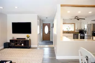 22 Berkshire Rd, West Babylon, NY 11704 - Photo 11