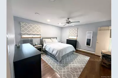 22 Berkshire Road, West Babylon, NY 11704 - Photo 15