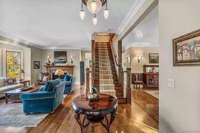 40 Park Way, Sea Cliff, NY 11579 - Photo 5