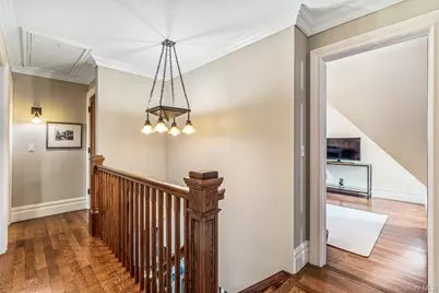 40 Park Way, Sea Cliff, NY 11579 - Photo 17