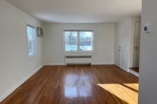 5 Shadyside Ave, Port Washington, NY 11050 - Photo 3