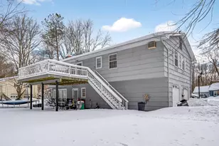 36 E Mayer Dr, Suffern, NY 10901 - Photo 39