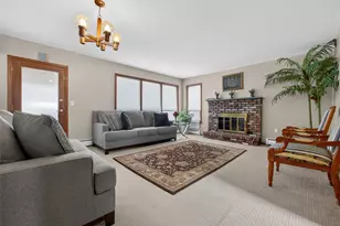 36 E Mayer Dr, Suffern, NY 10901 - Photo 29