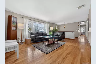 36 E Mayer Drive, Suffern, NY 10901 - Photo 11