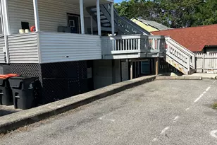 34 Hoffman St, Poughkeepsie, NY 12601 - Photo 7