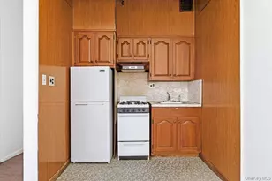 200 W 139th St, New York, NY 10030 - Photo 27