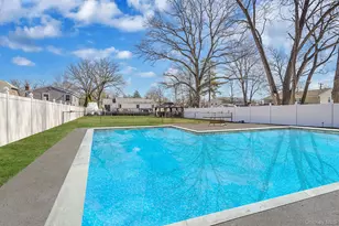 8 Sunset Ave, Wheatley Heights, NY 11798 - Photo 23