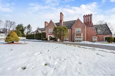 8 Eastway, Bronxville, NY 10708 - Photo 1