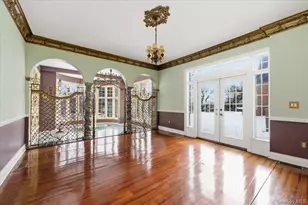 8 Eastway, Bronxville, NY 10708 - Photo 15