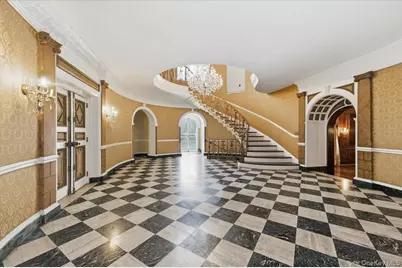 8 Eastway, Bronxville, NY 10708 - Photo 5