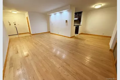 4310 Kissena Boulevard #16D, Flushing, NY 11355 - Photo 5