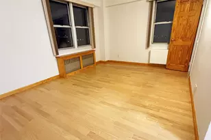 43-10 Kissena Blvd, Flushing, NY 11355 - Photo 5