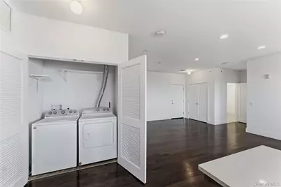 237 Marina Pointe Drive #237, East Rockaway, NY 11518 - Photo 17