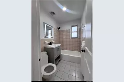 [Address not provided], Elmhurst, NY 11369 - Photo 9