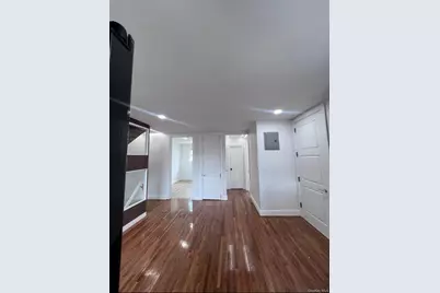 [Address not provided], Elmhurst, NY 11369 - Photo 7