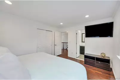 9 Homecoming Place, East Setauket, NY 11733 - Photo 39