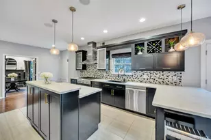 9 Homecoming Pl, East Setauket, NY 11733 - Photo 23