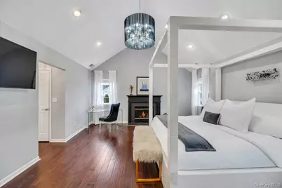 9 Homecoming Place, East Setauket, NY 11733 - Photo 35