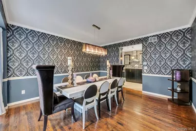 9 Homecoming Place, East Setauket, NY 11733 - Photo 29