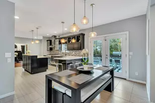 9 Homecoming Pl, East Setauket, NY 11733 - Photo 19