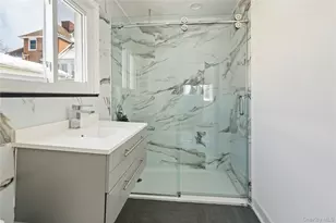 31-14 Healy Ave, Far Rockaway, NY 11691 - Photo 13