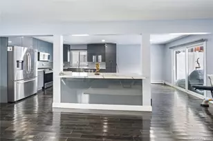 31-14 Healy Ave, Far Rockaway, NY 11691 - Photo 5