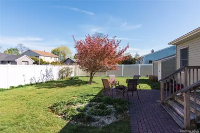 22 Carman Boulevard, Massapequa, NY 11758 - Photo 19