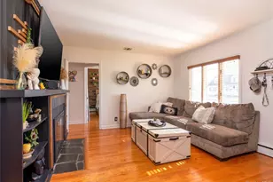 22 Carman Blvd, Massapequa, NY 11758 - Photo 5