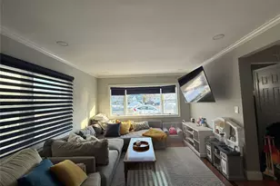 433 W Park Ave W, Long Beach, NY 11561 - Photo 5