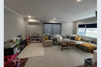 433 W Park Avenue W #1, Long Beach, NY 11561 - Photo 3