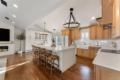 3175 Court Street, Yorktown Heights, NY 10598 - Photo 7