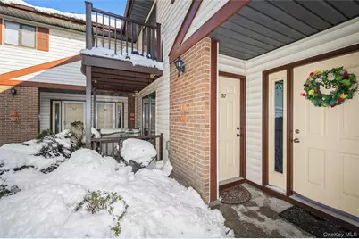 615 Broadway #57, Amityville, NY 11701 - Photo 3