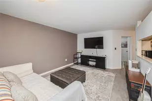 615 Broadway, Amityville, NY 11701 - Photo 5