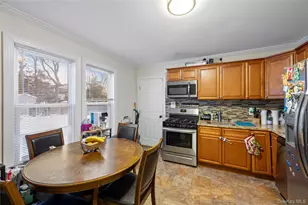 23 Pineview Blvd, Central Islip, NY 11722 - Photo 3