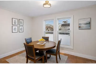 23 Pineview Boulevard, Central Islip, NY 11722 - Photo 5