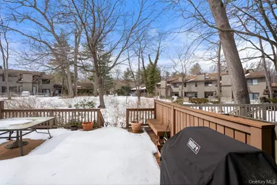 44 Country Club Drive, Jericho, NY 11753 - Photo 31