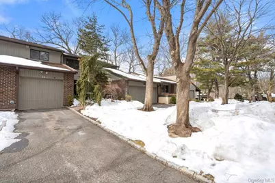 44 Country Club Drive, Jericho, NY 11753 - Photo 33