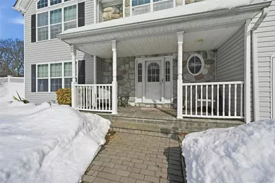 7 Harwood Way, Coram, NY 11727 - Photo 5