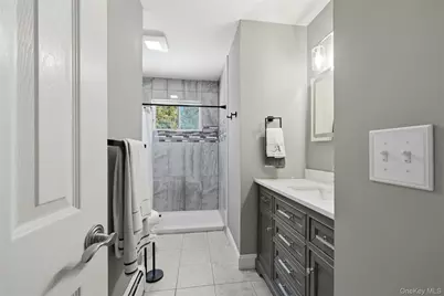 7 Harwood Way, Coram, NY 11727 - Photo 31