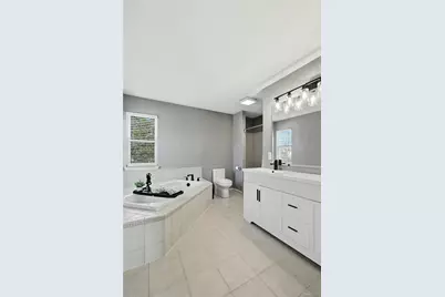 7 Harwood Way, Coram, NY 11727 - Photo 25