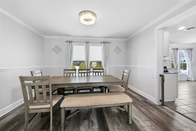 7 Harwood Way, Coram, NY 11727 - Photo 13